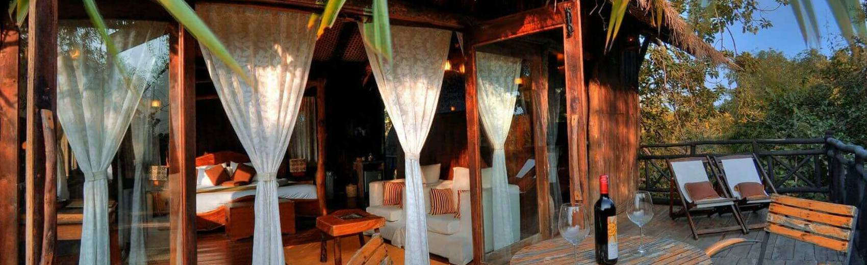 Tree House Hideaway