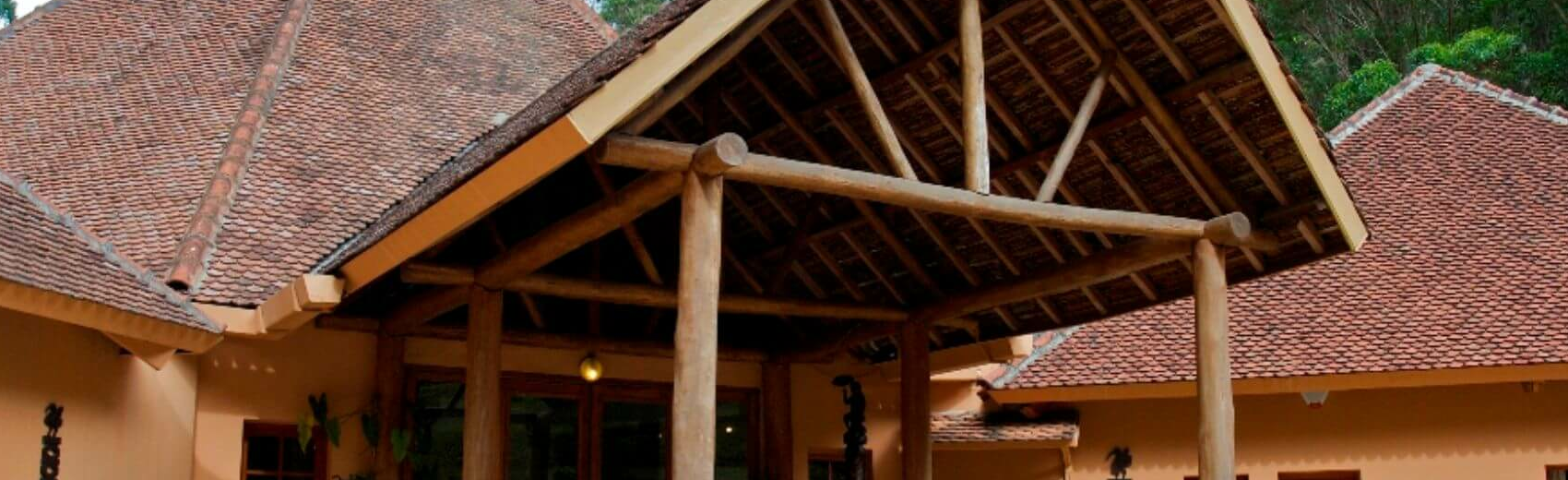 Vakona Forest Lodge
