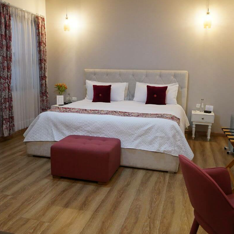 Adamas House Hotel