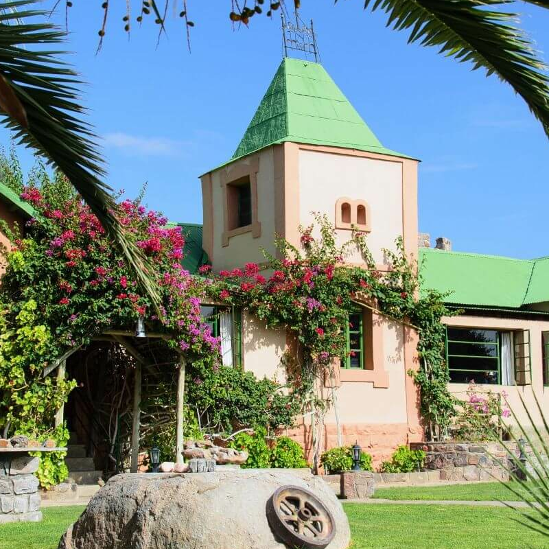 Canyon Lodge