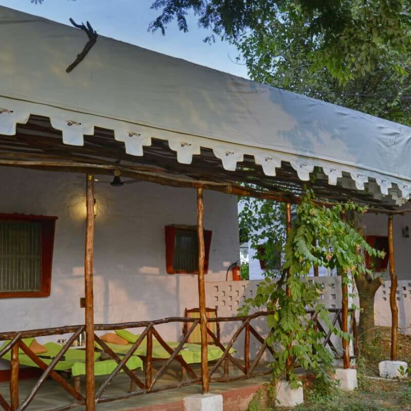 Chambal Safari Lodge