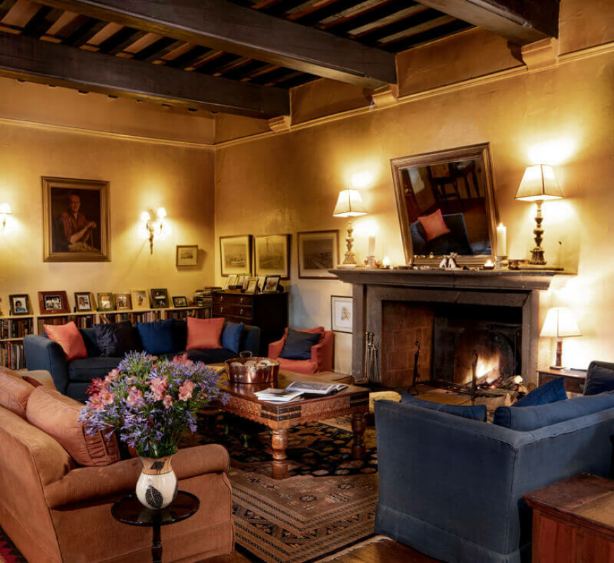 Deloraine House