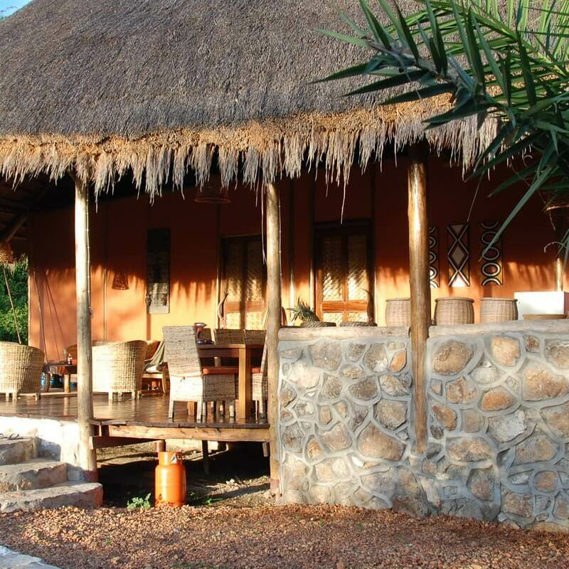 Enjojo Lodge