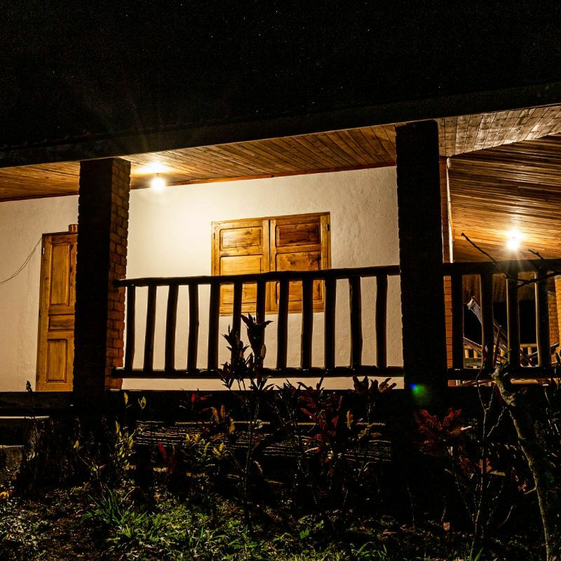 Eulophiella Hotel