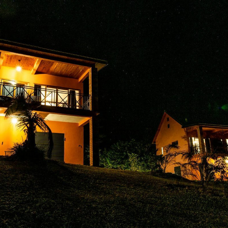 Eulophiella Hotel