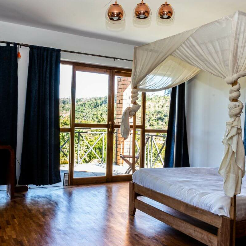Eulophiella Hotel