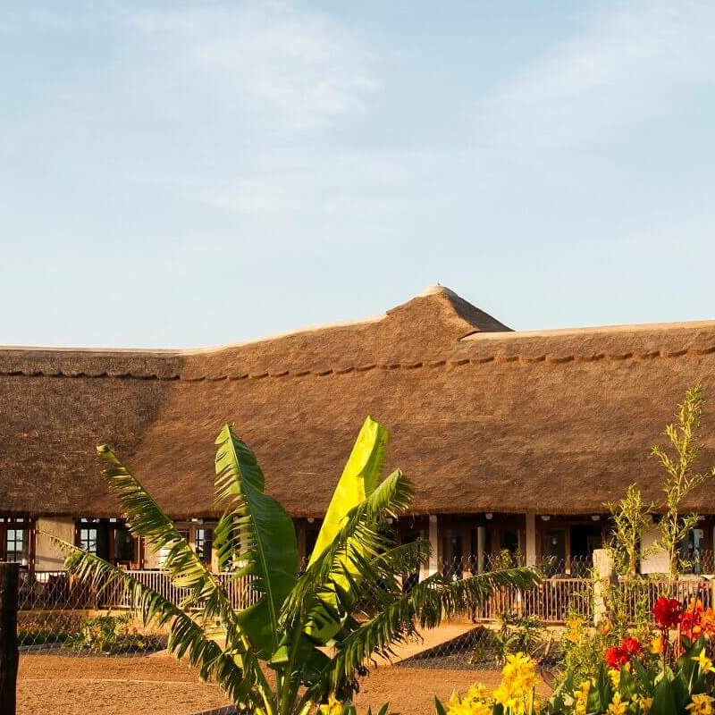 Farm House Valley Lodge