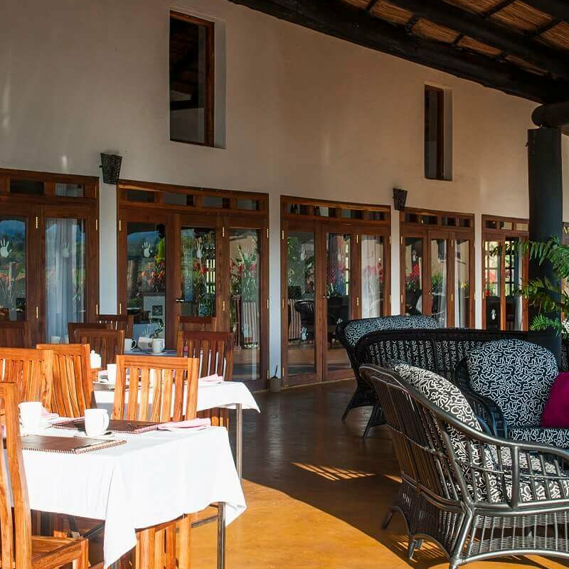 Farm House Valley Lodge