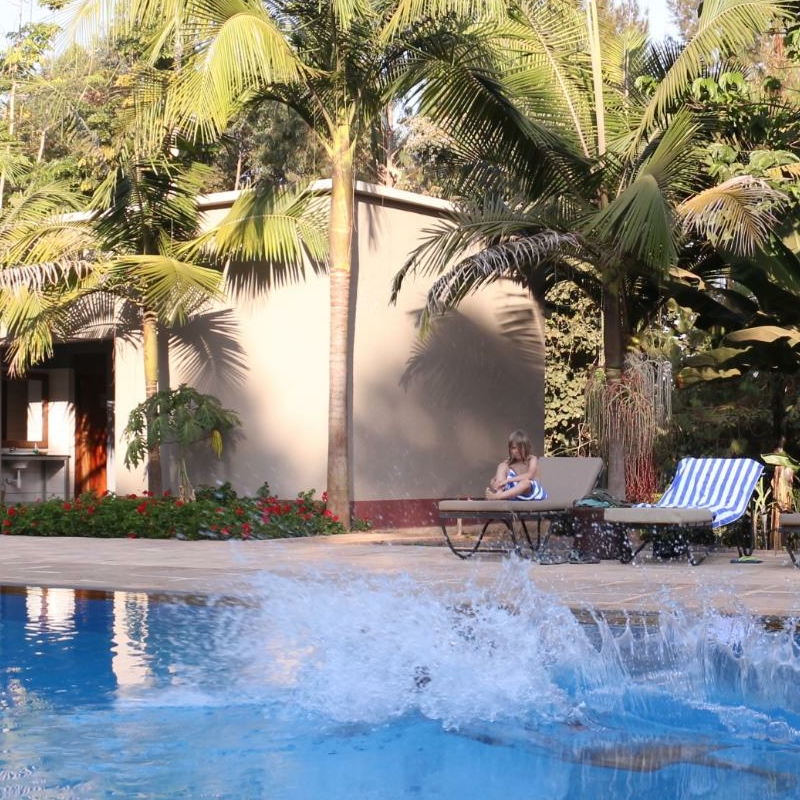 Farm House Valley Lodge