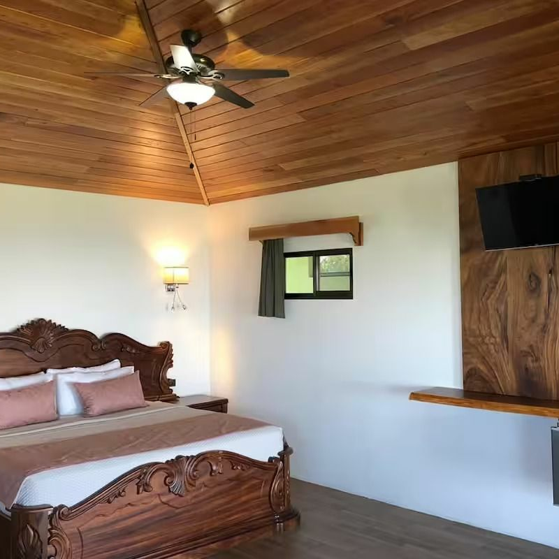 Hotel Tropico Monteverde