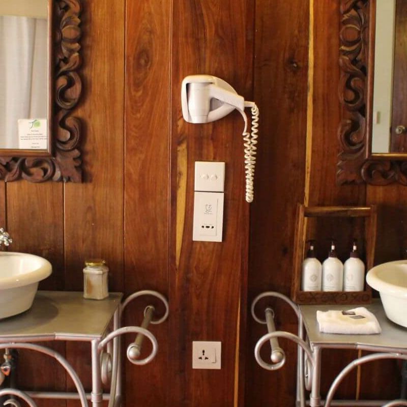 Lake Masek Tented Camp