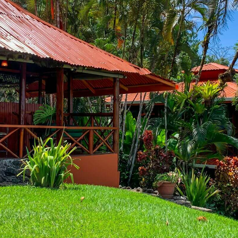 Las Caletas Lodge