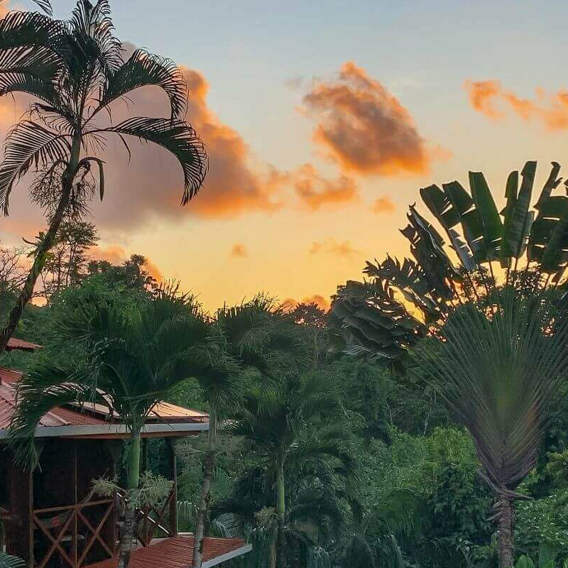 Las Caletas Lodge