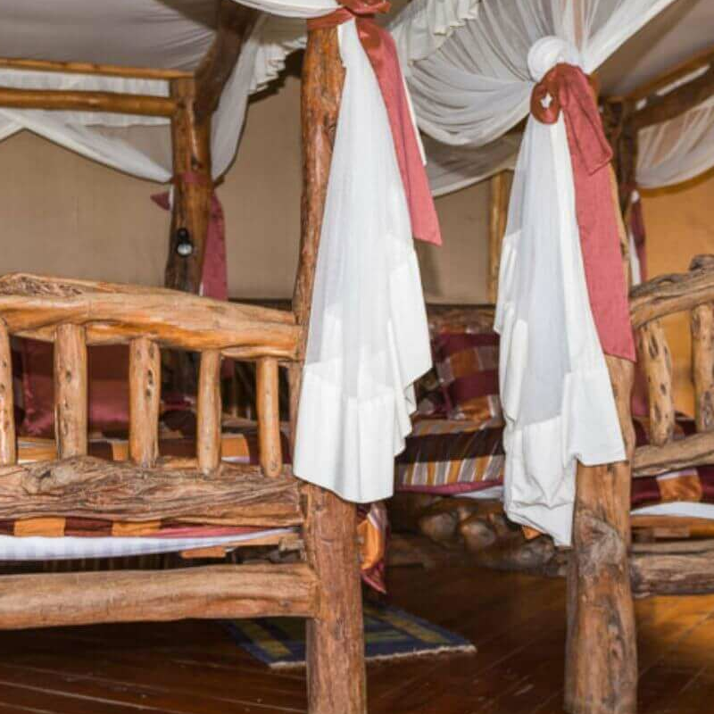 Lions Bluff Lodge