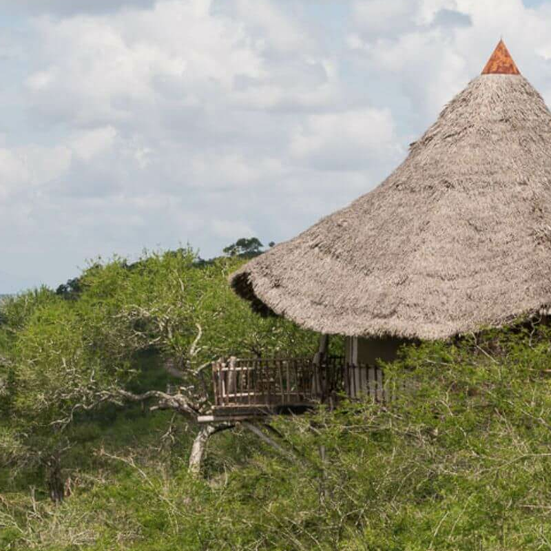 Lions Bluff Lodge