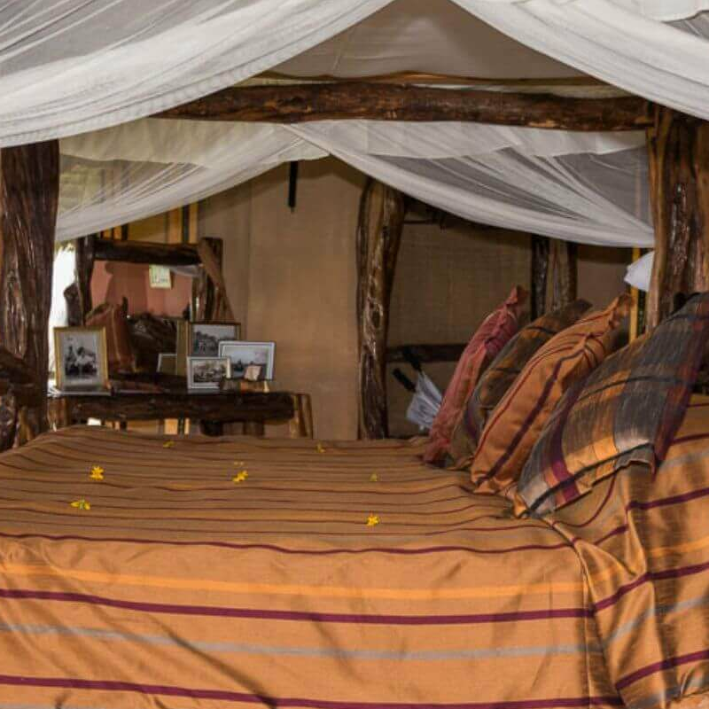 Lions Bluff Lodge