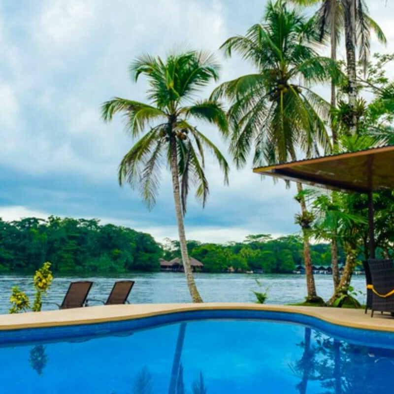 Manatus Hotel