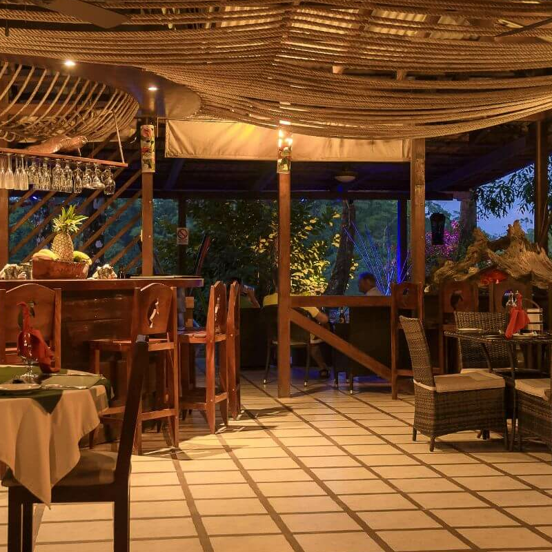 Manatus Hotel