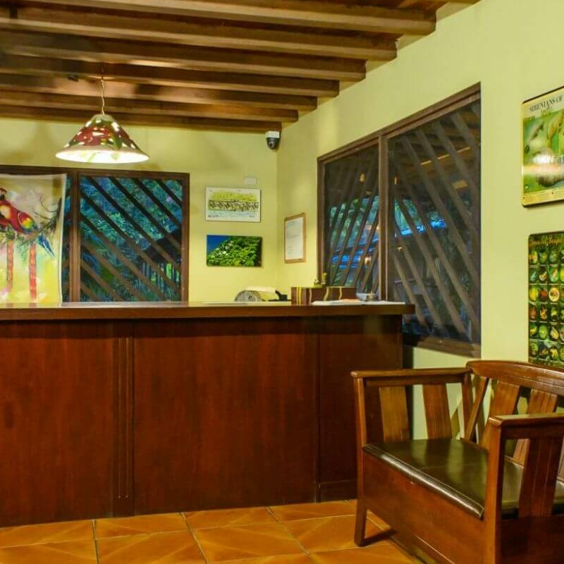 Manatus Hotel