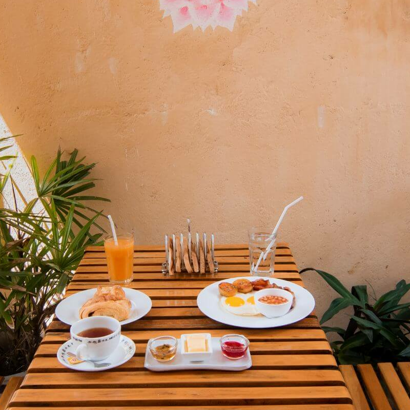 Mango House