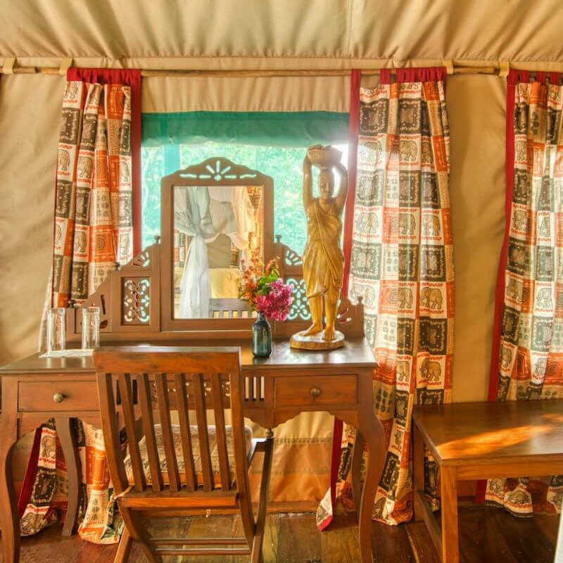 Mbali Mbali Gombe Lodge