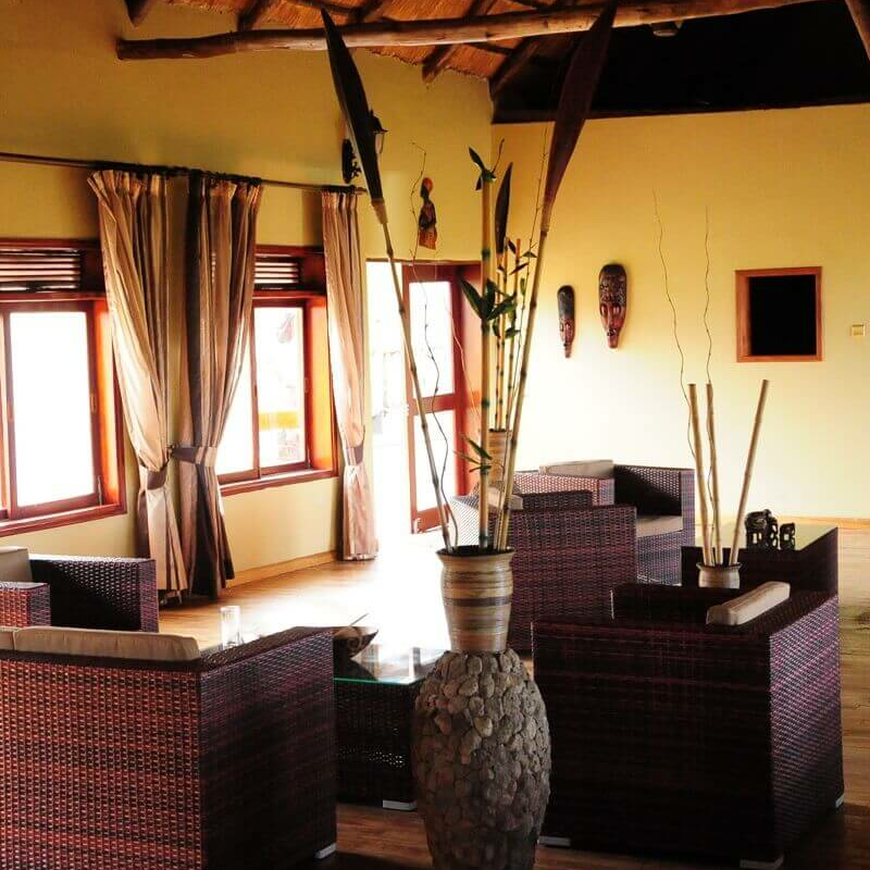 Pakuba Safari Lodge