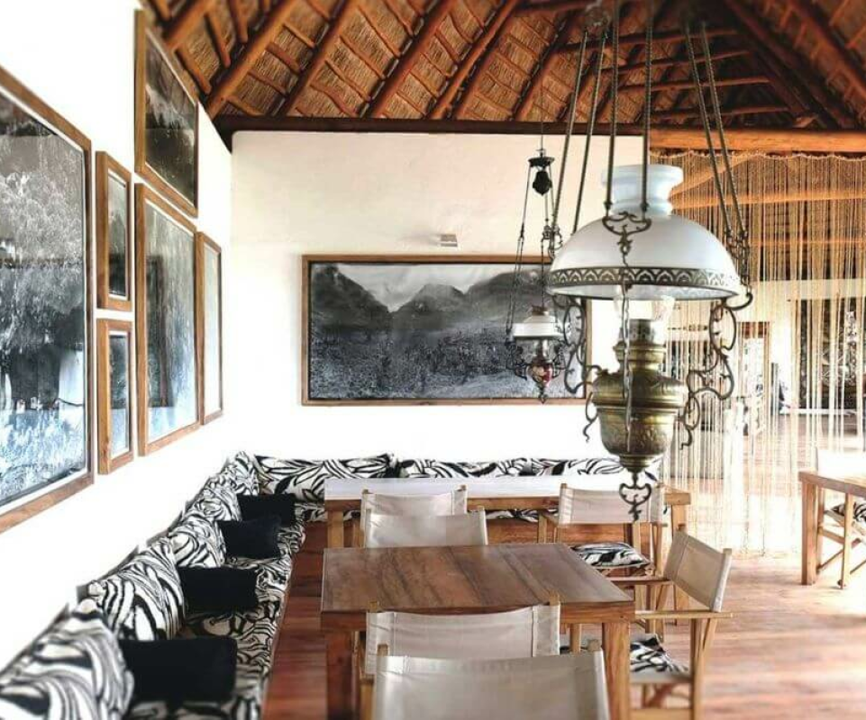 Papaya Lake Lodge