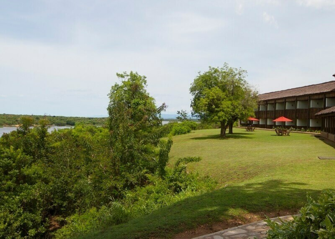 Paraa Safari Lodge