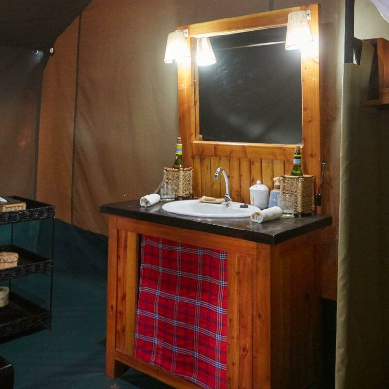 Porini Rhino Camp