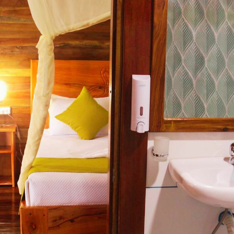 Sani Lodge