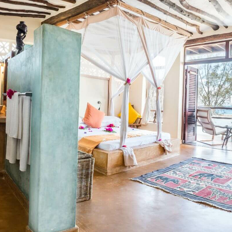 Sunshine Marine Lodge
