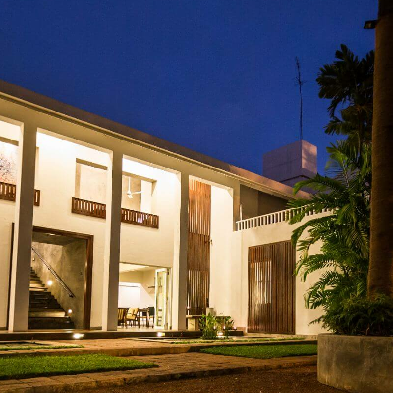 Taru Villas Lake Lodge