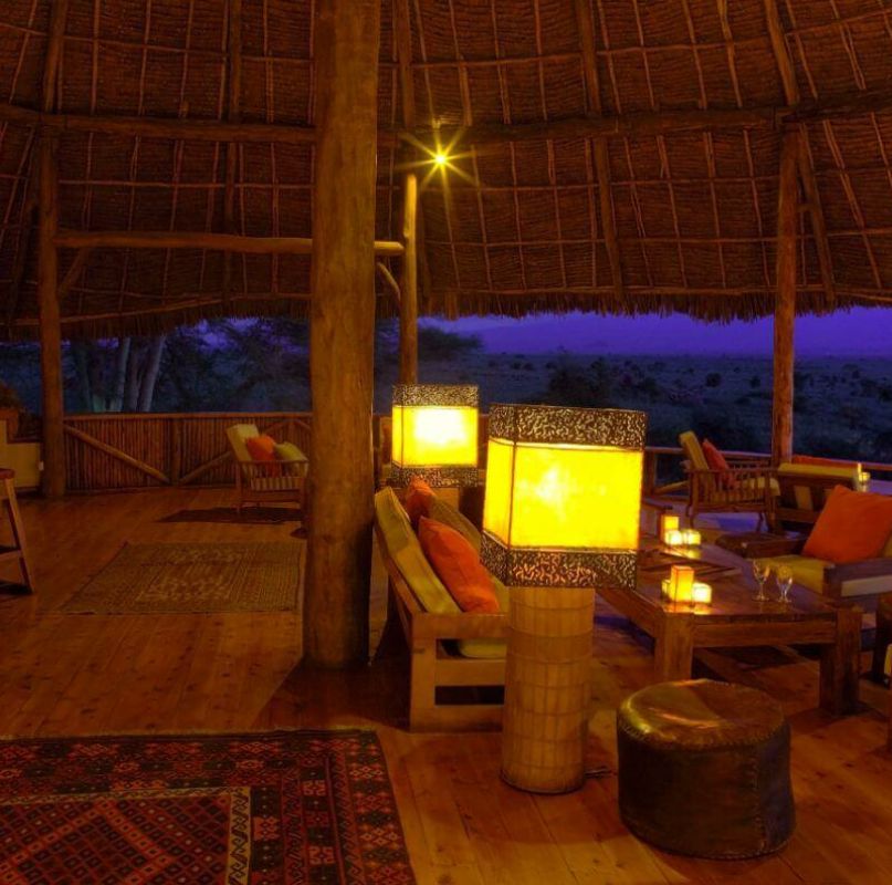 Tortilis Camp