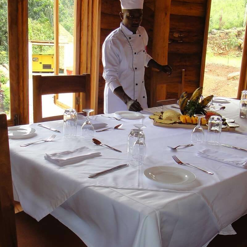 Trackers Safari Lodge