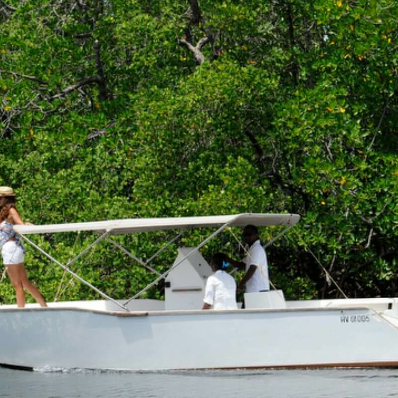 Tsara Komba Luxury Lodge