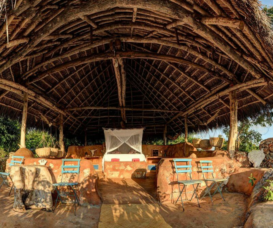 Utopia Rote Lodge