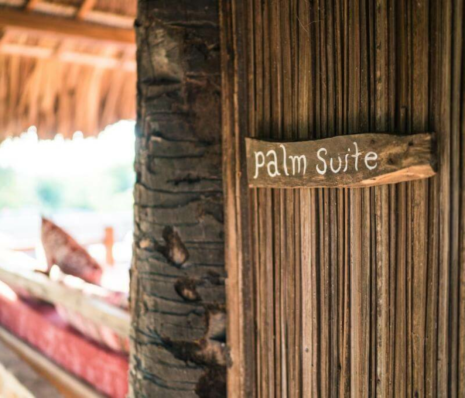 Utopia Rote Lodge