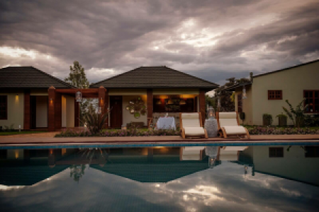 Acacia Farm Lodge