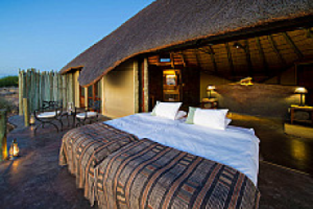 Doro Nawas Camp