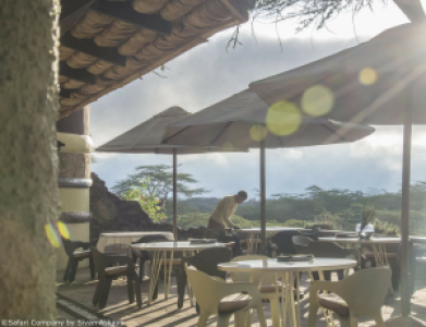 Hatari Lodge
