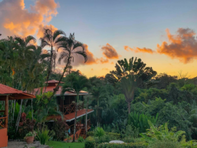 Las Caletas Lodge