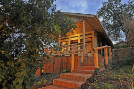 Nkuringo Bwindi Gorilla Lodge