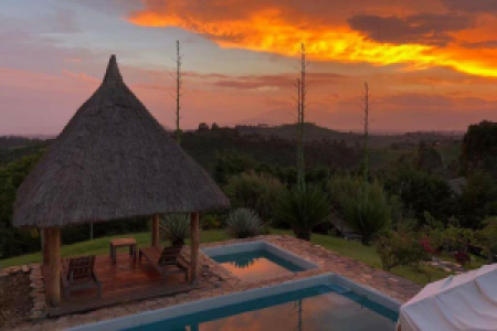 Papaya Lake Lodge