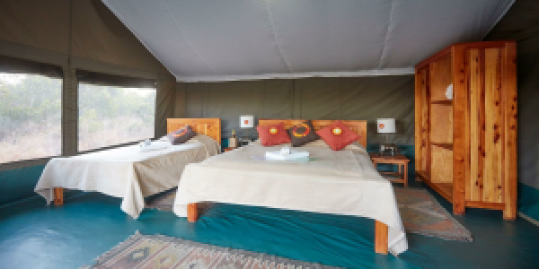 Porini Rhino Camp