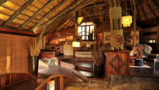 Serena Mivumo River Lodge