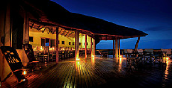 Tau Pan Camp