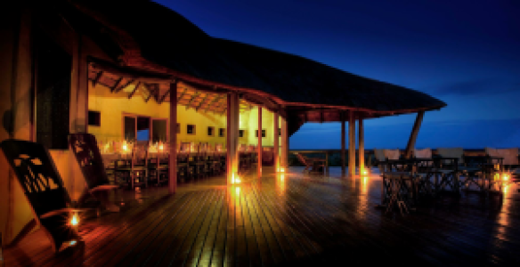 Tau Pan Camp