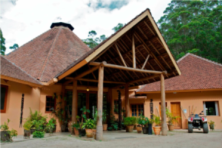 Vakona Forest Lodge