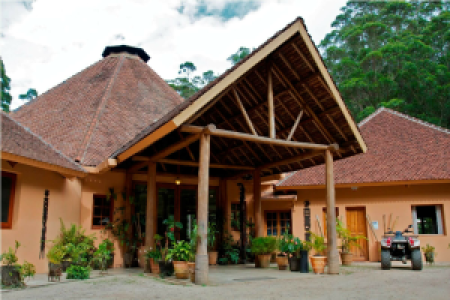 Vakona Forest Lodge