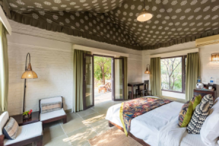 Vanaashrya Resort